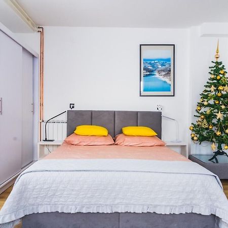 Apartman Japlenski Delnice Eksteriør bilde